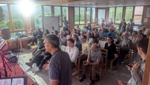 PXL 20250711 192903181